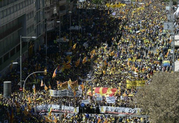 Massive march in Barcelona against jailing of separatist leaders