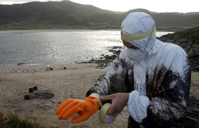 Court confirms €1.5 billion compensation for Prestige oil spill